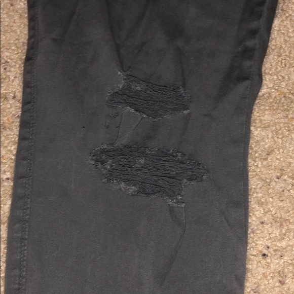 Hollister khaki joggers (NEVER WORN) - Picture 2 of 3